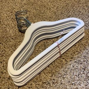 Kids velvet hangers 10 pack